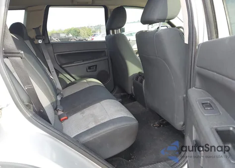 2008 Jeep Grand Cherokee Laredo z USA, uszkodzony, nr VIN 1J8GR48K38C148213